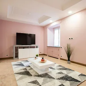 Appia Luxe - A Poche Fermate Del Centro Roma